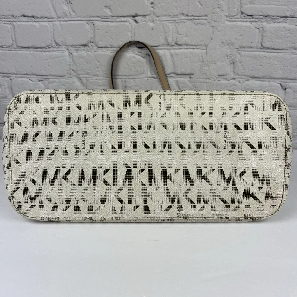 Michael Kors Jet Set Travel Large Tote Vanilla Signature MK Logo Shoulder Bag - Picture 3 of 7